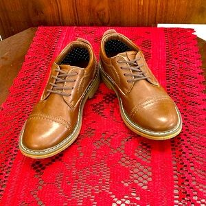 Steve Madden Tan Kids Dress Shoes